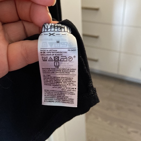 Ladies light blouse - Picture 4 of 6